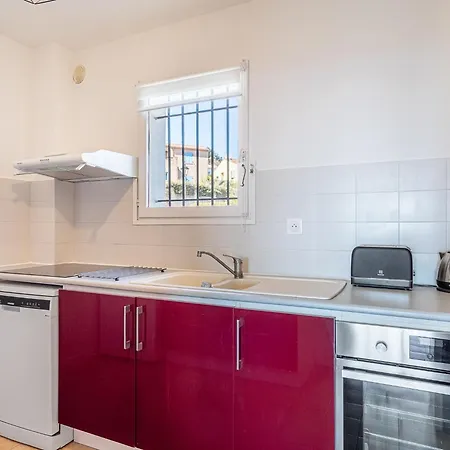 Lou Gangui By Interhome Appartement Carqueiranne